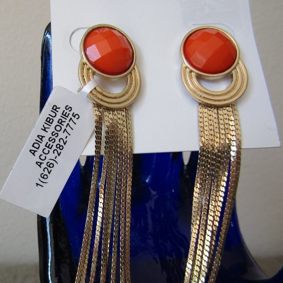 Adia Kibur Circle Tassel Earrings - Picture 4 of 6